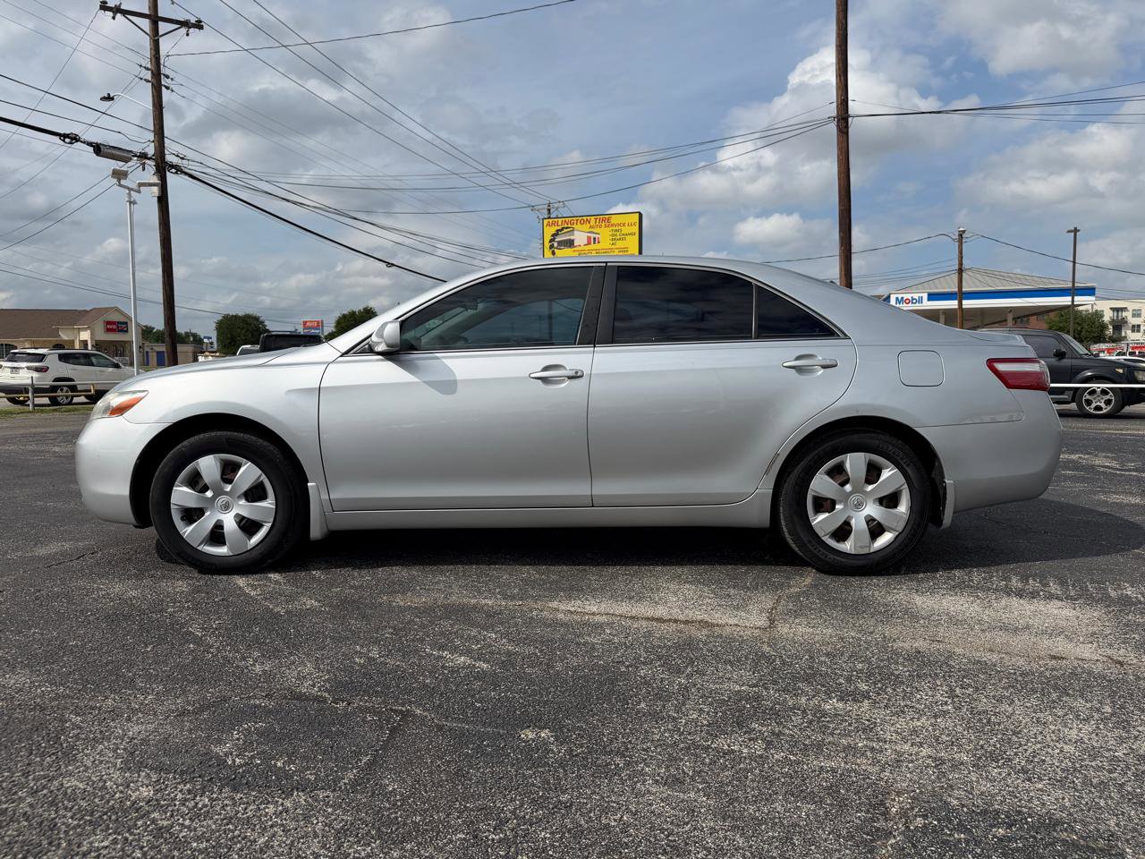 Used 2007 Toyota Camry XLE FWD image 8