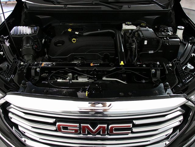 Used 2024 GMC Terrain SLT image 36