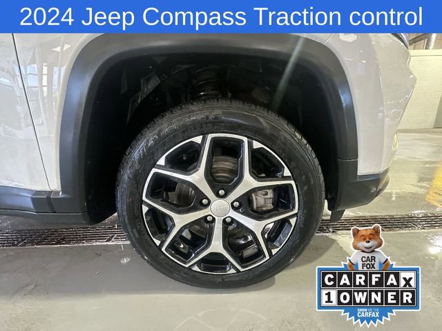 Used 2024 Jeep Compass Limited image 14