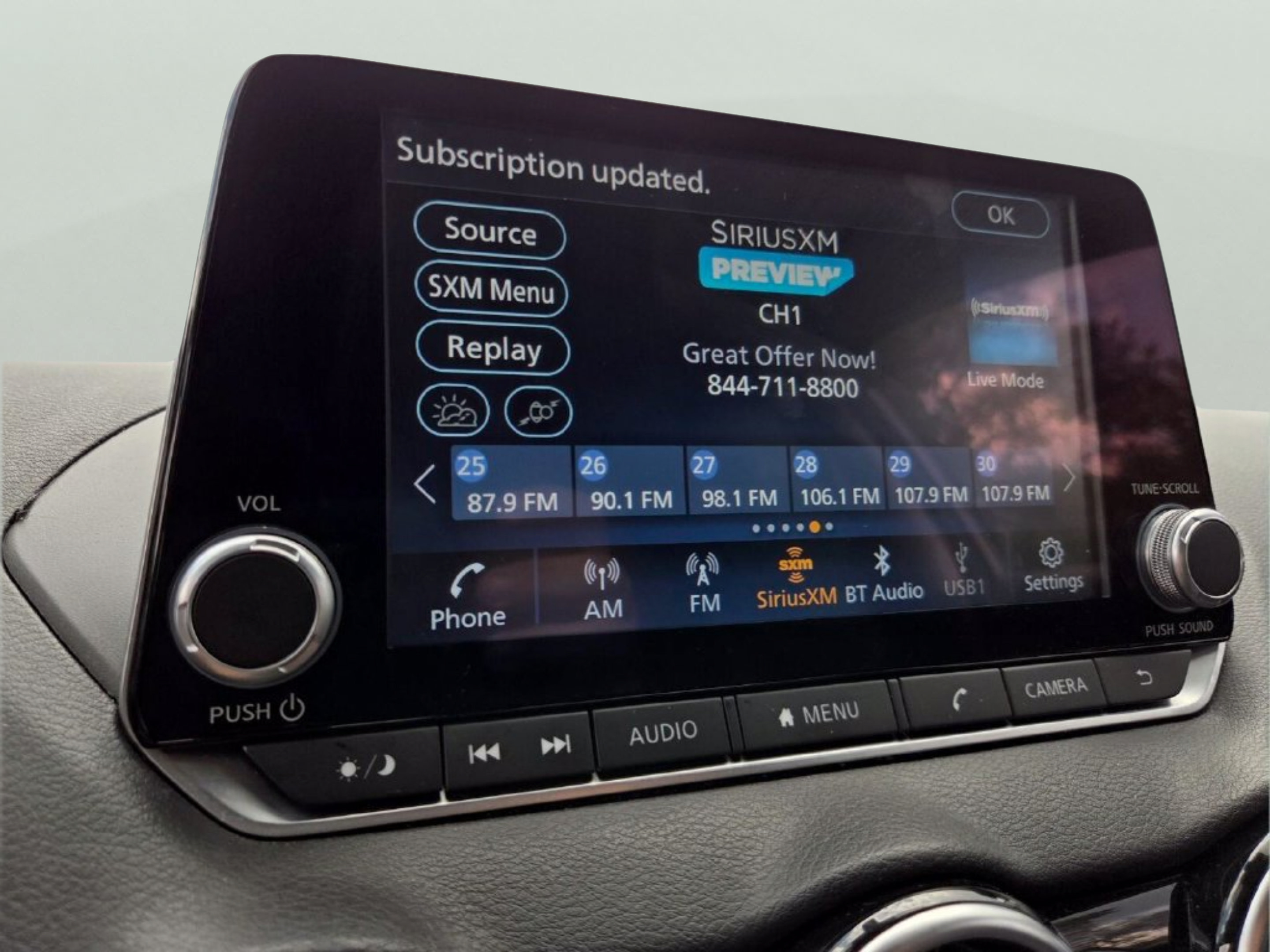Used 2024 Nissan Sentra SV FWD image 22