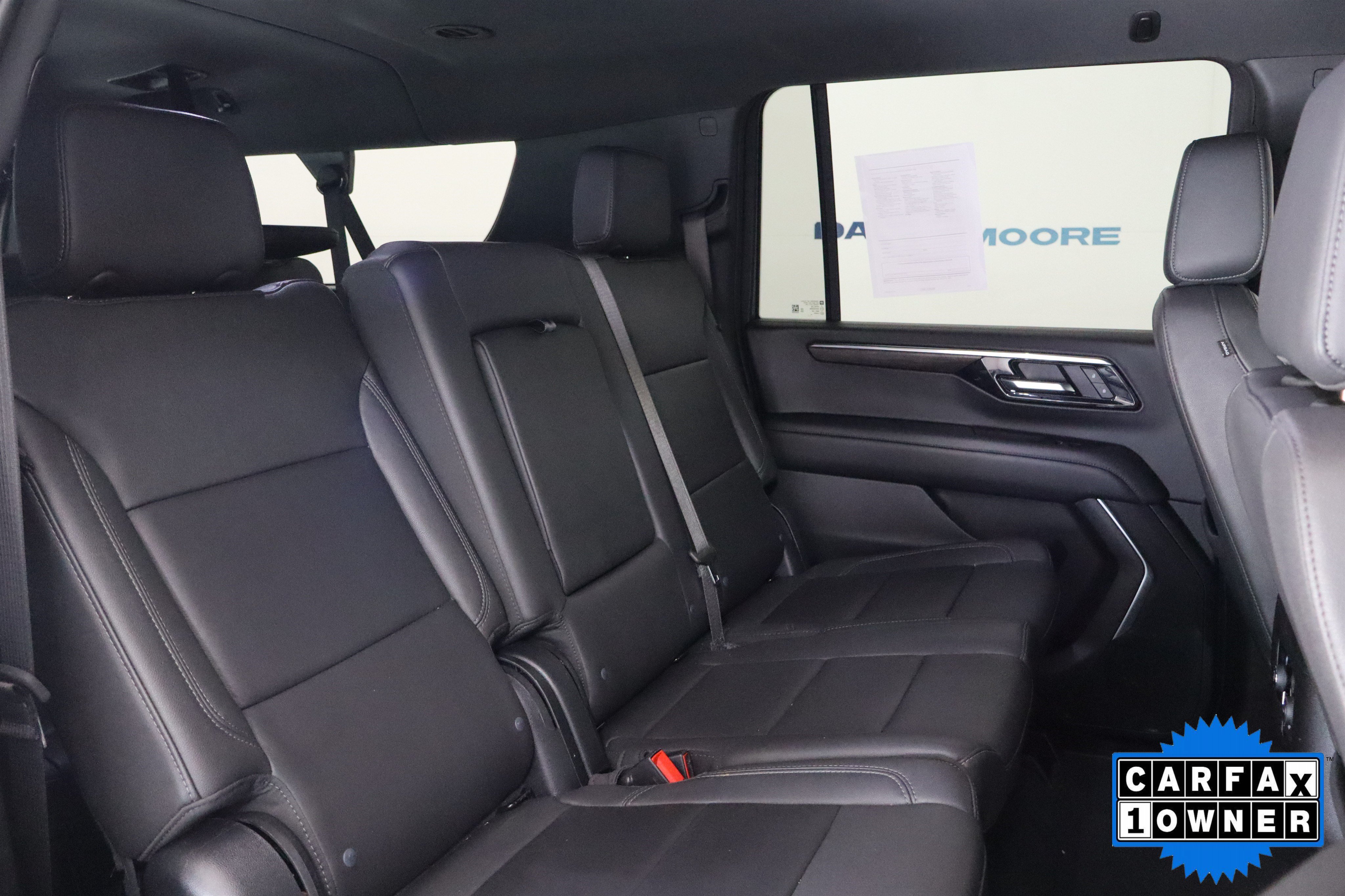 Used 2025 Chevrolet Suburban LT AWD/4WD image 21