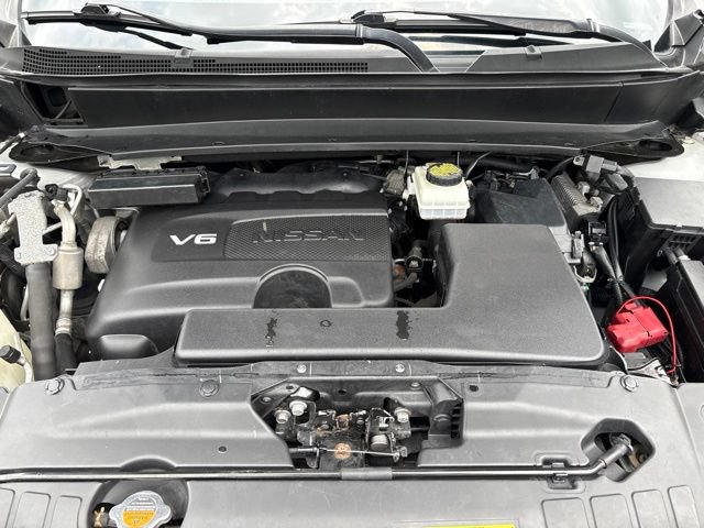 Used 2020 Nissan Pathfinder SL AWD/4WD image 8