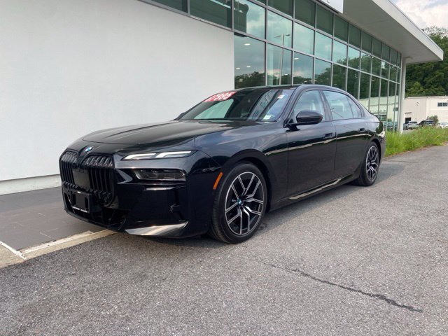 Certified 2023 BMW 760i xDrive w/ Parking Assistance Package AWD/4WD image 3