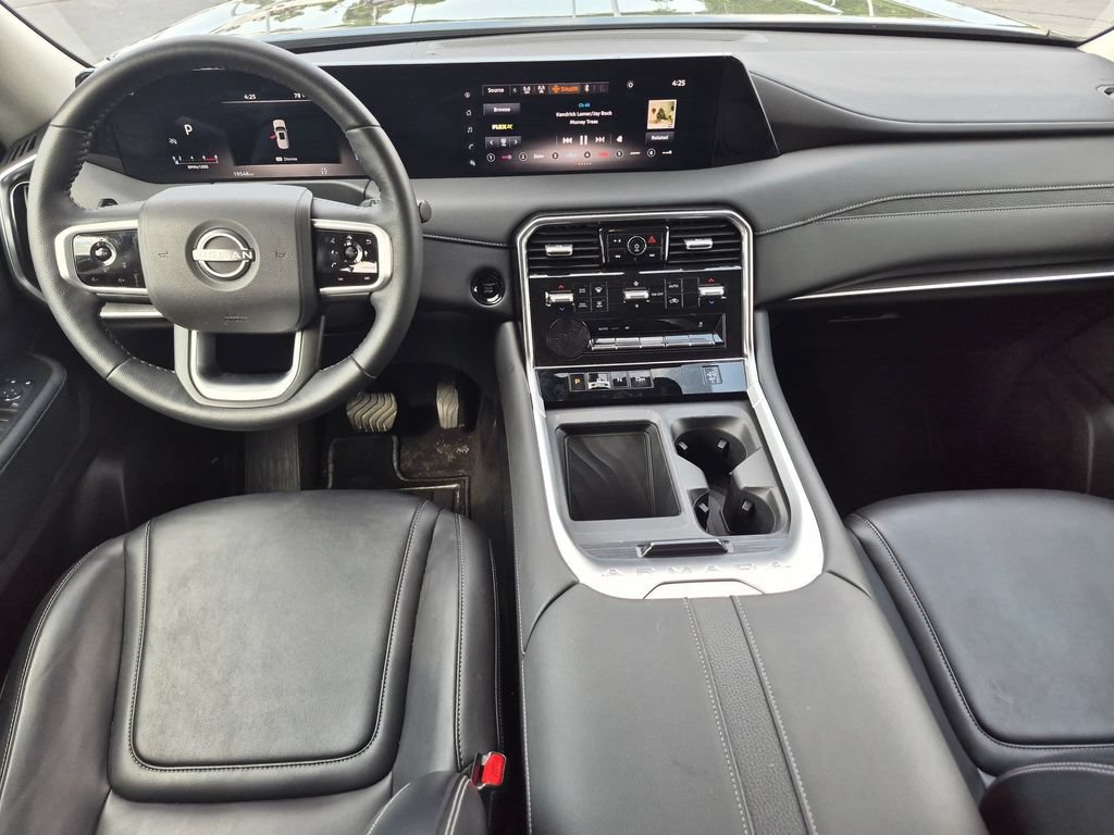Used 2025 Nissan Armada SV AWD/4WD image 22
