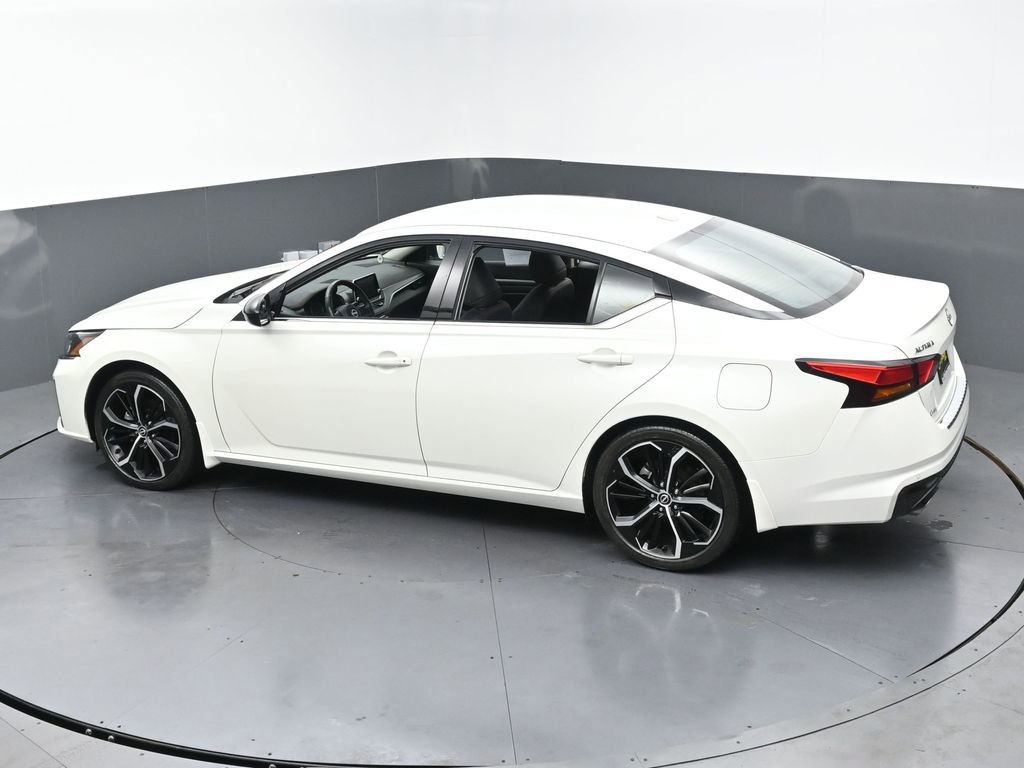 Used 2023 Nissan Altima 2.5 SR image 42