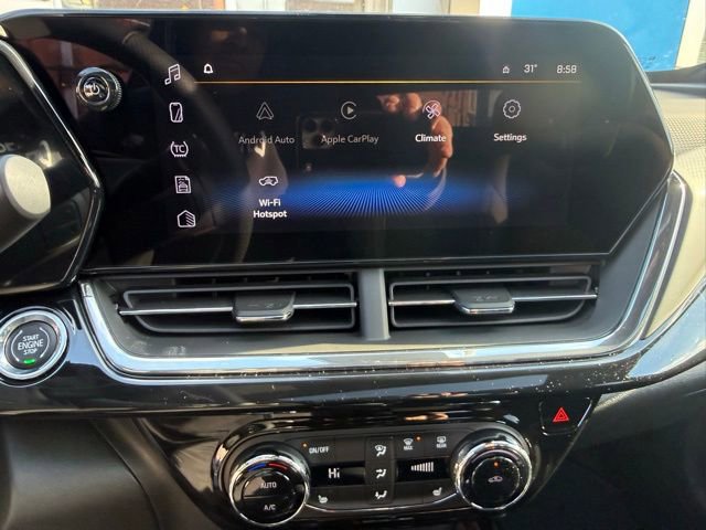 New 2026 Chevrolet Trax RS w/ Sunroof Package image 25