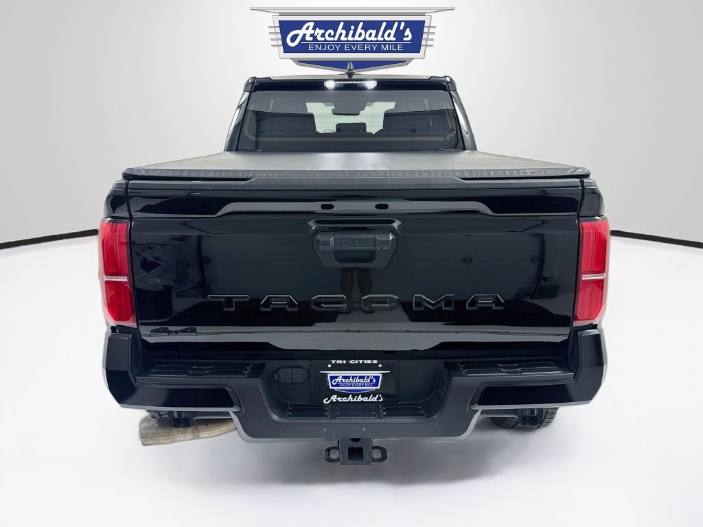 Used 2024 Toyota Tacoma 4x4 Double Cab image 7