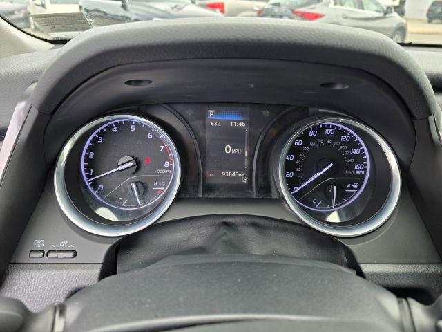 Used 2020 Toyota Camry SE image 16