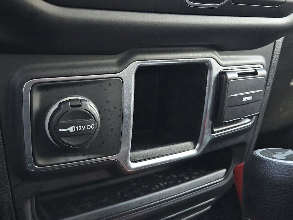 Certified 2021 Jeep Wrangler Sport image 34