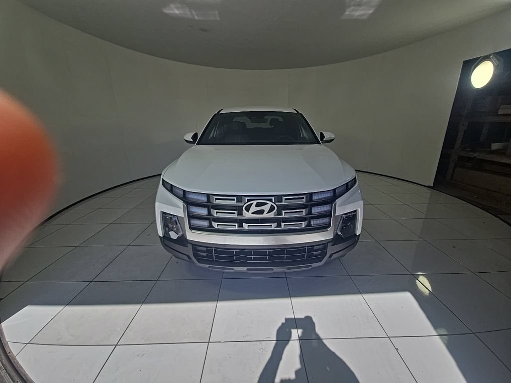 New 2027 Hyundai Santa Cruz SE FWD image 2