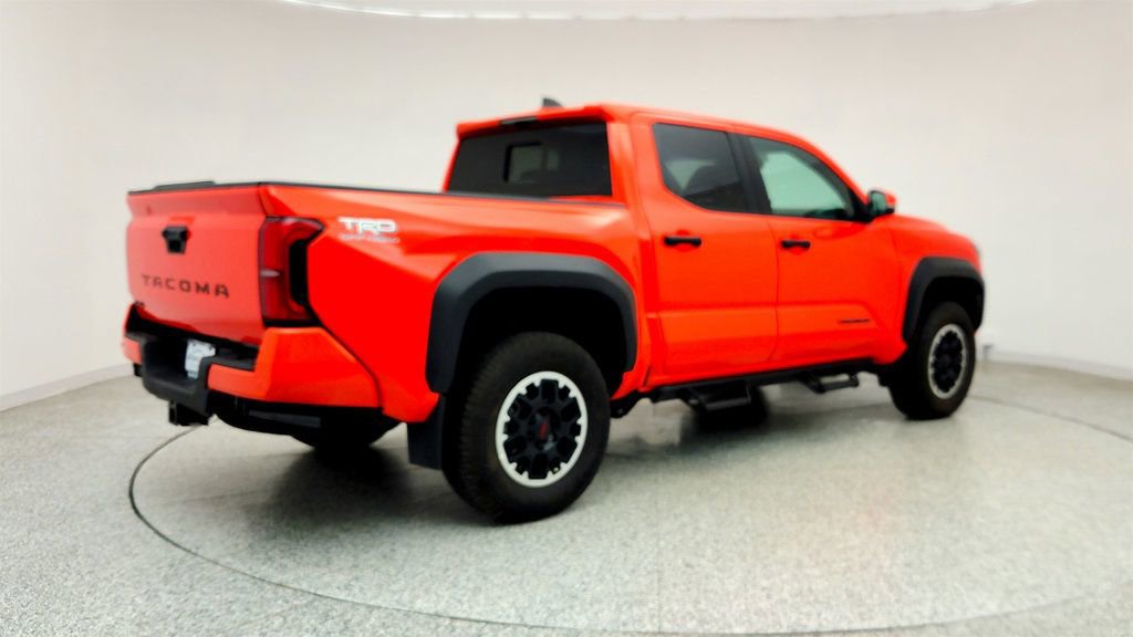 Used 2024 Toyota Tacoma TRD Off-Road w/ TRD Off Road Upgrade Package AWD/4WD image 5