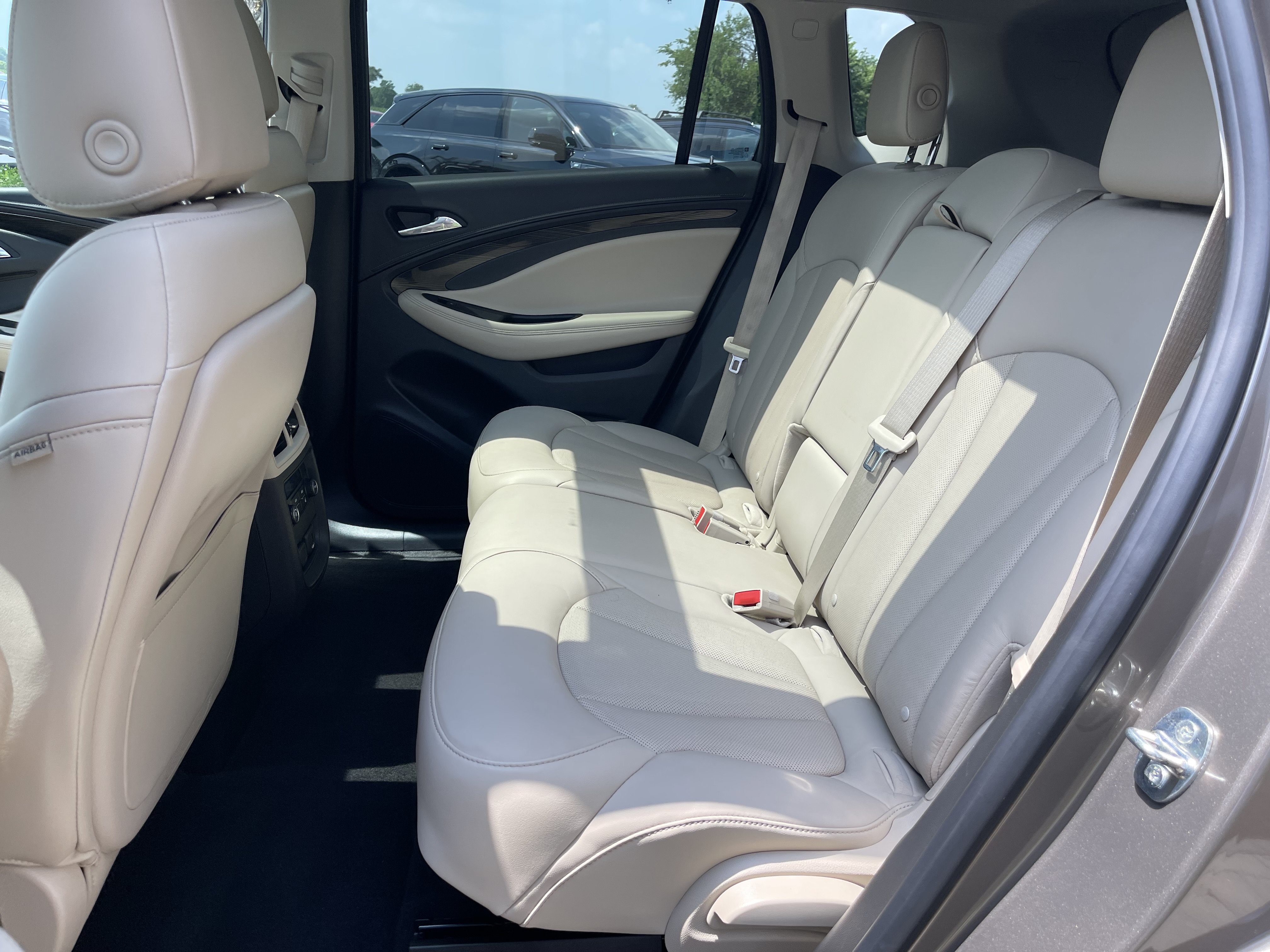 Used 2019 Buick Envision Premium w/ Driver Confidence Package AWD/4WD image 20