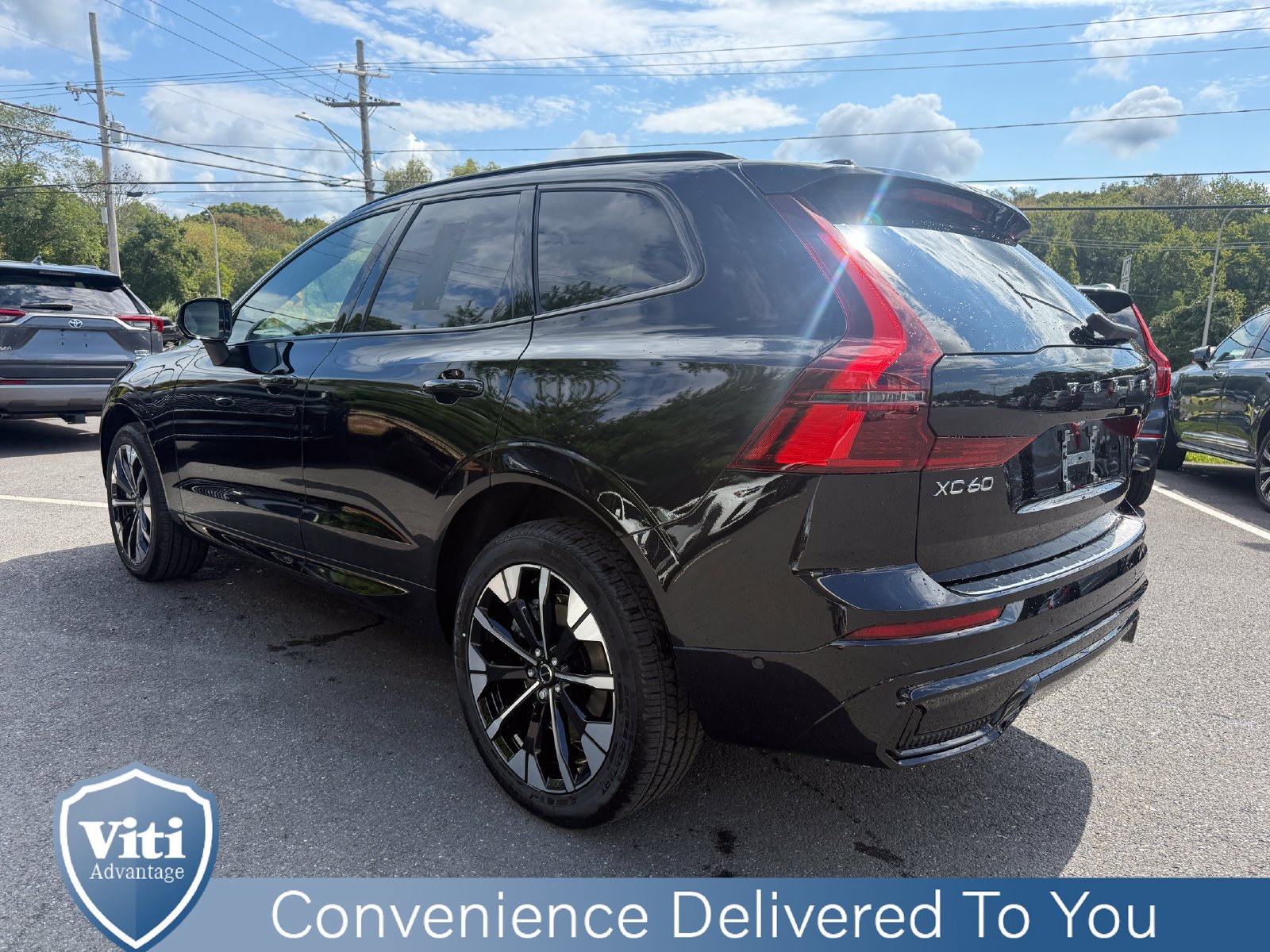 New 2026 Volvo XC60 T8 Plus w/ Protection Package Premier AWD/4WD image 6