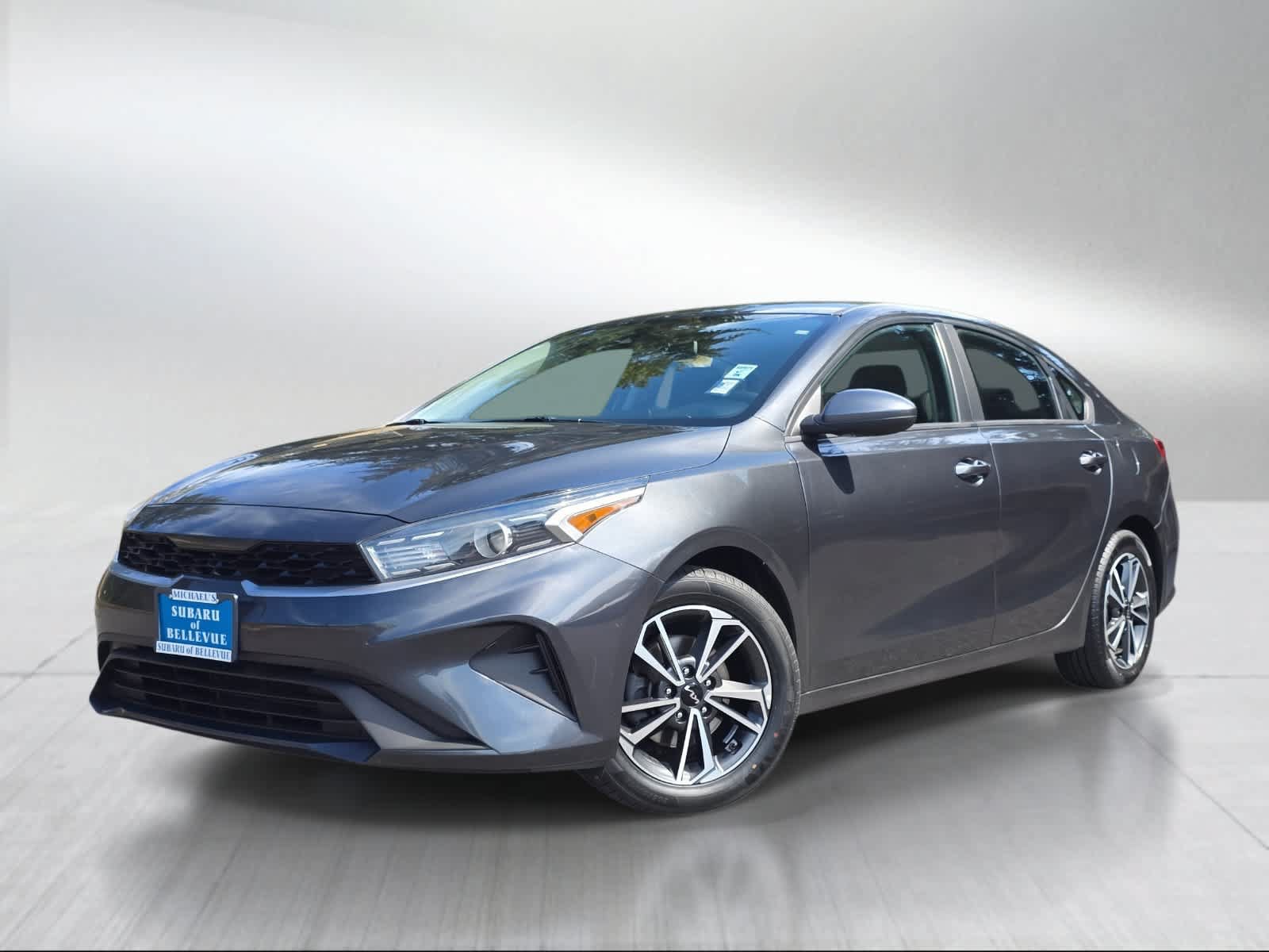 Used 2022 Kia Forte LXS FWD image 1