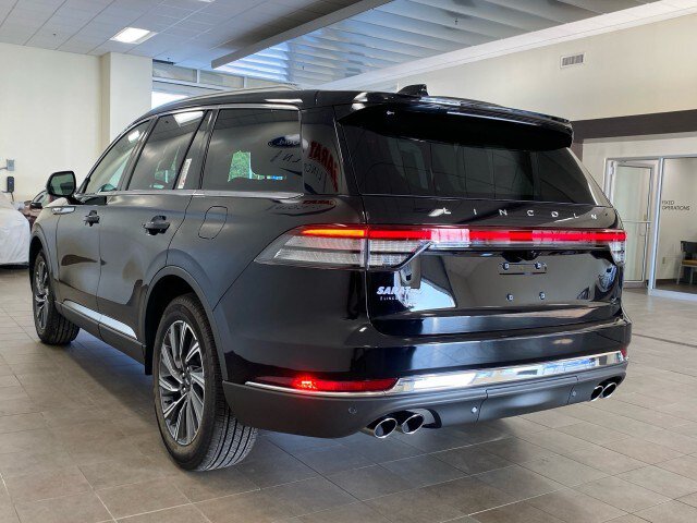 New 2026 Lincoln Aviator AWD image 5