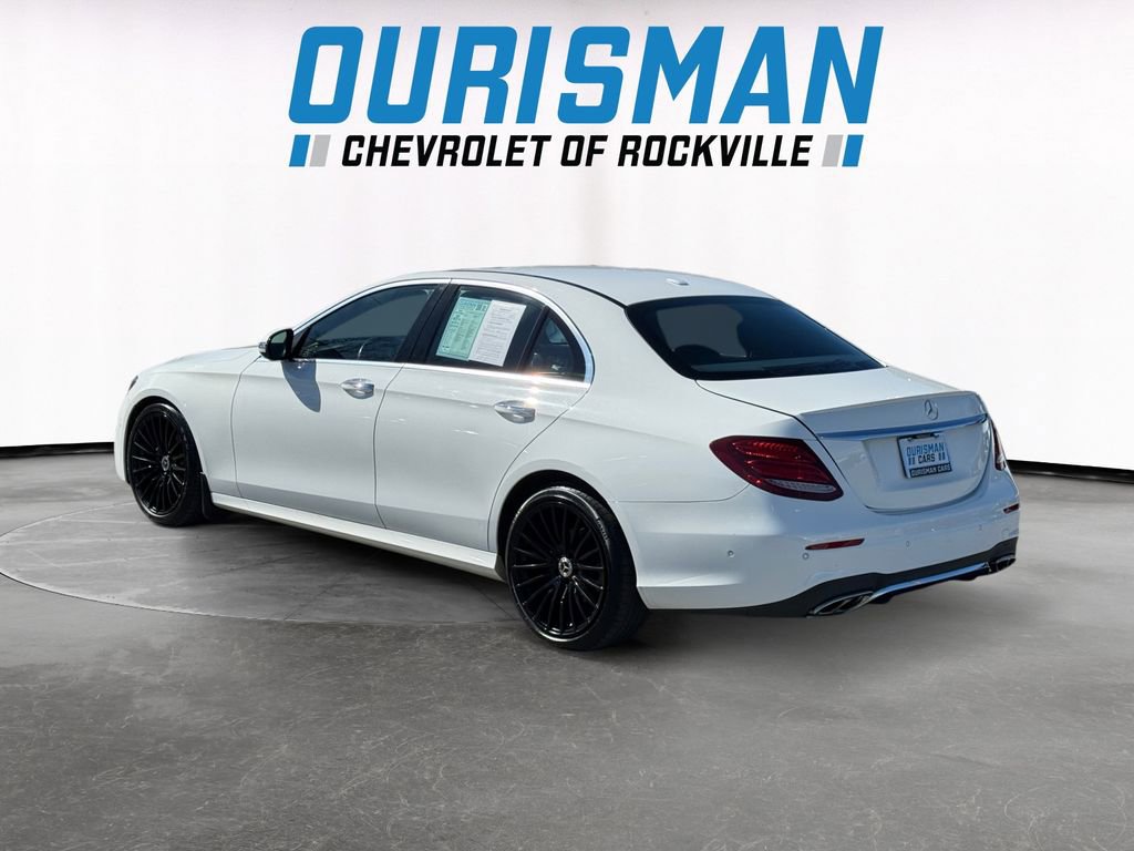 Used 2017 Mercedes-Benz E 300 E 300 image 4