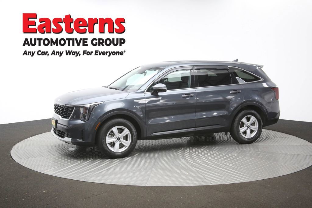 Used 2024 Kia Sorento LX FWD image 58