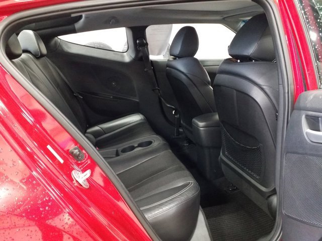 Used 2013 Hyundai Veloster Turbo w/ Ultimate Pkg image 17