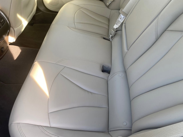 Used 2017 Buick LaCrosse Preferred image 22