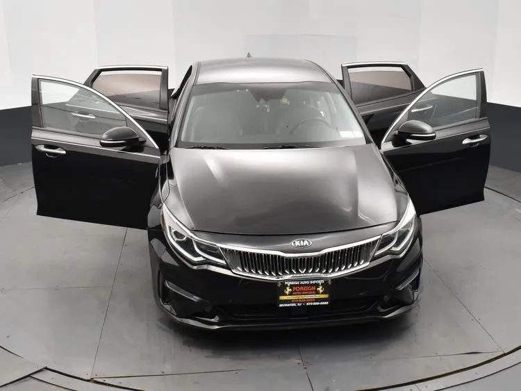 Used 2019 Kia Optima EX image 10