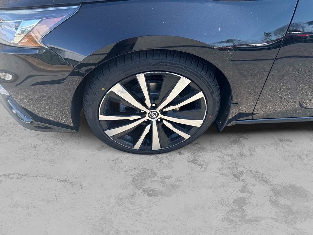 Used 2020 Nissan Altima 2.0 SR image 12