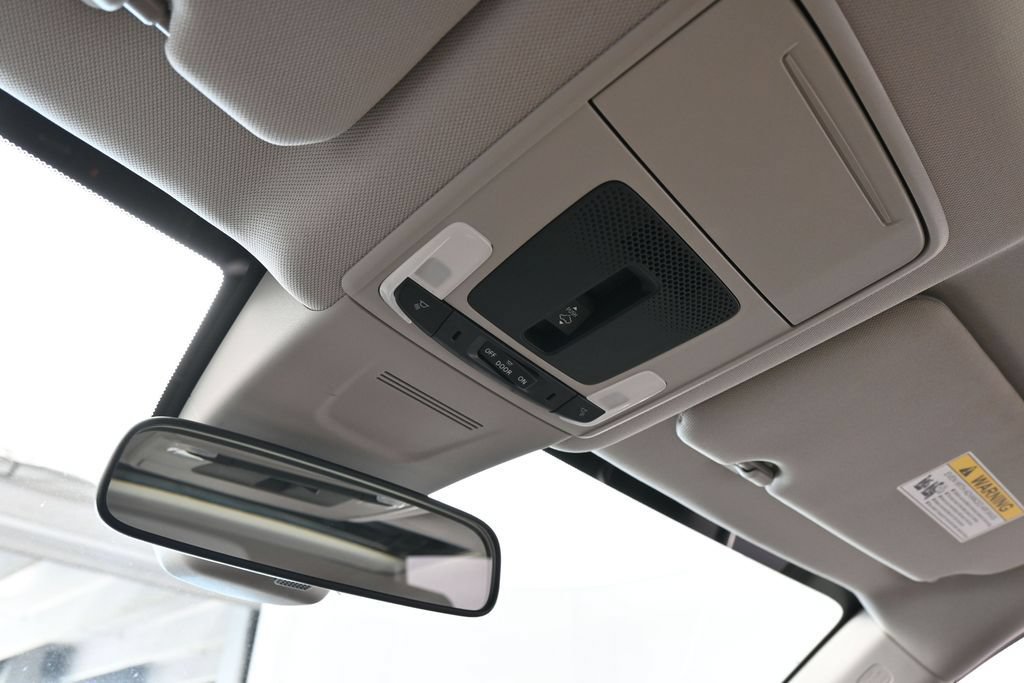Used 2024 Honda CR-V EX image 25