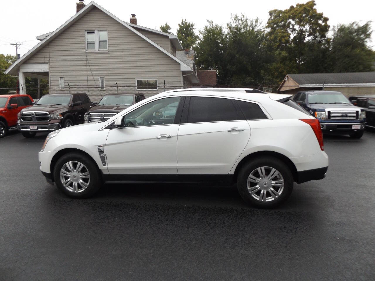 Used 2012 Cadillac SRX Luxury image 11