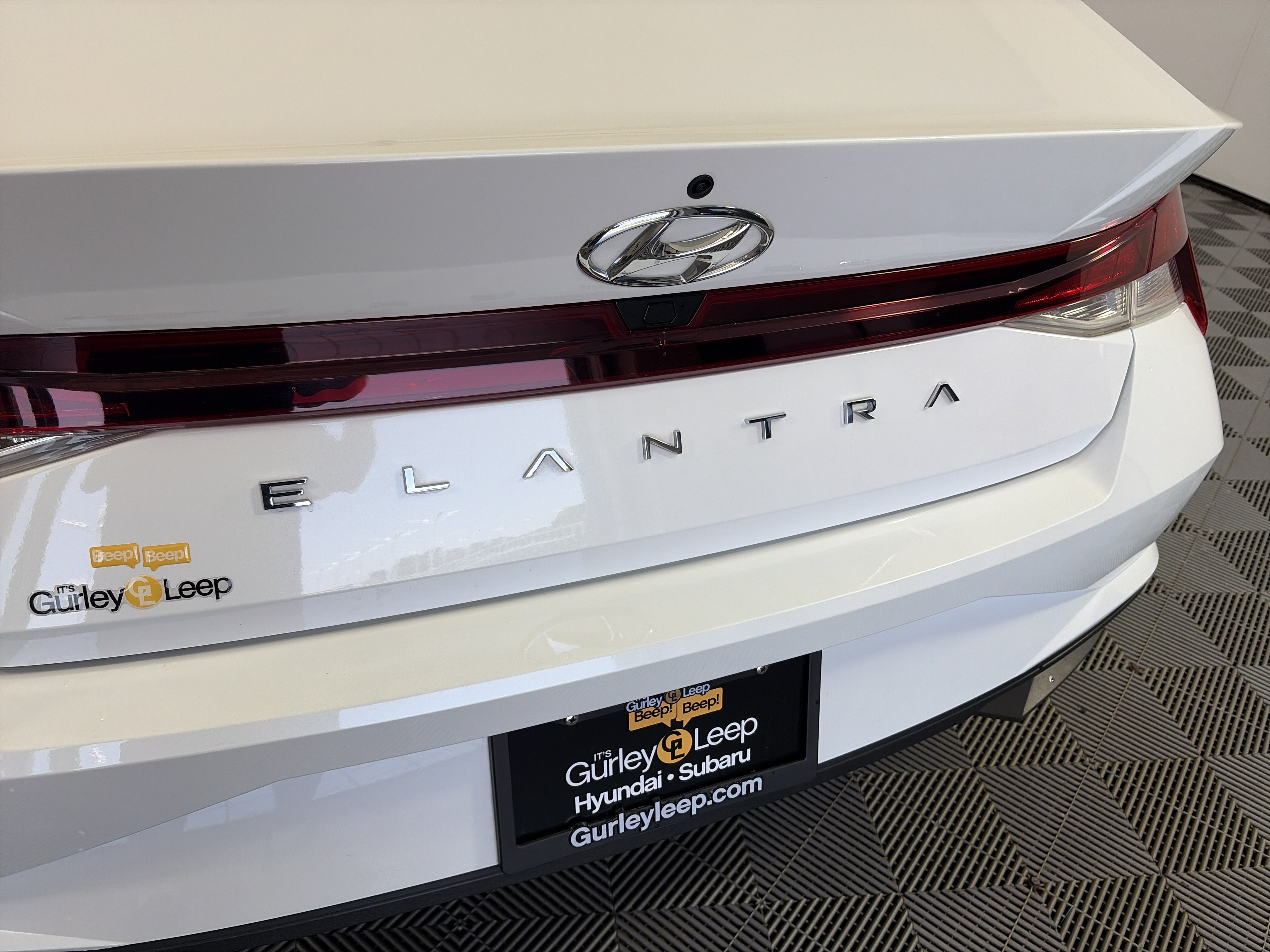 Certified 2022 Hyundai Elantra SEL FWD image 15