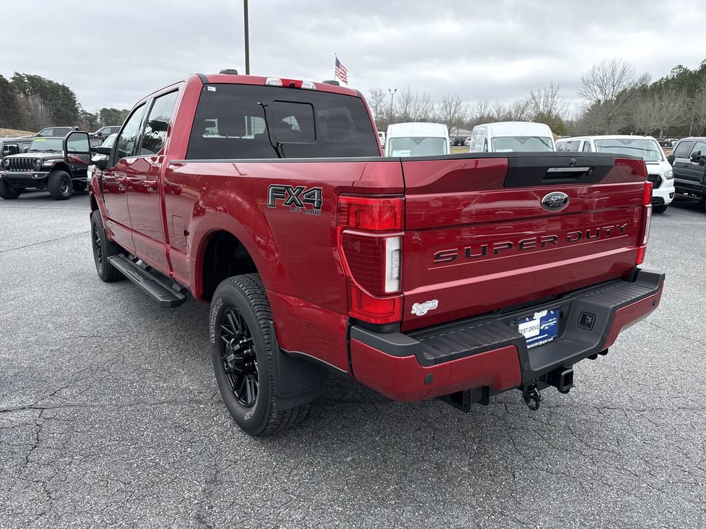 Used 2022 Ford F250 Lariat w/ Black Appearance Package image 5