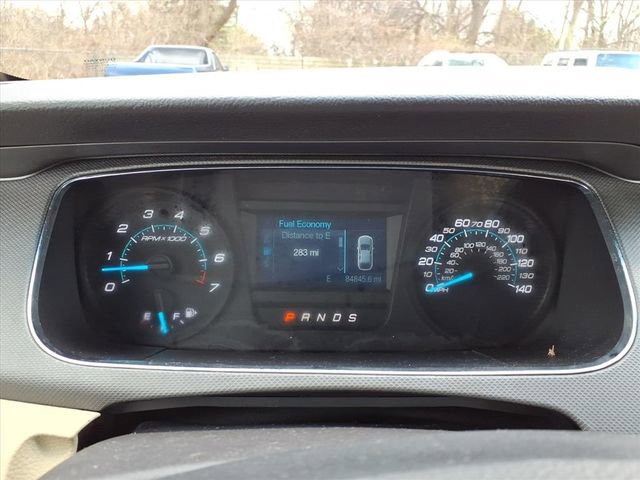 Used 2018 Ford Taurus SE image 22