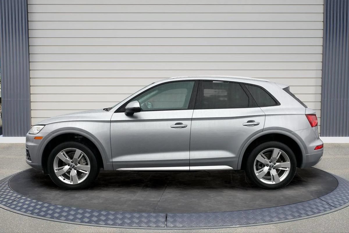 Used 2018 Audi Q5 2.0T Premium AWD/4WD image 4
