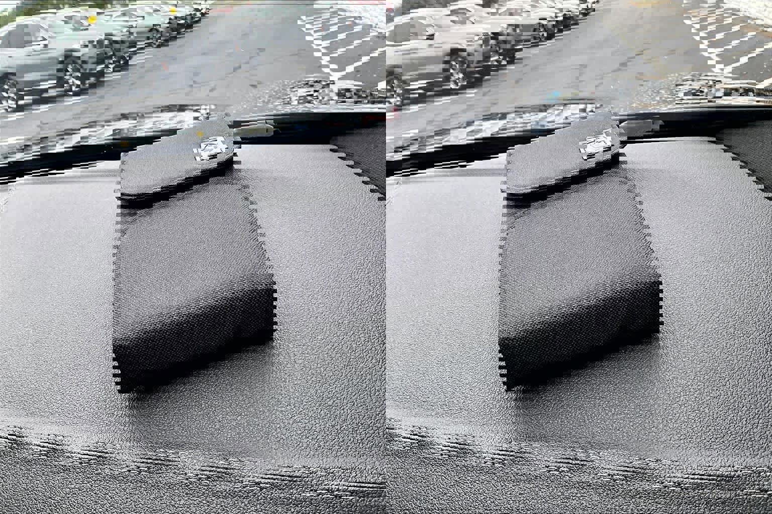 Used 2021 BMW M550i xDrive w/ Premium Package image 14