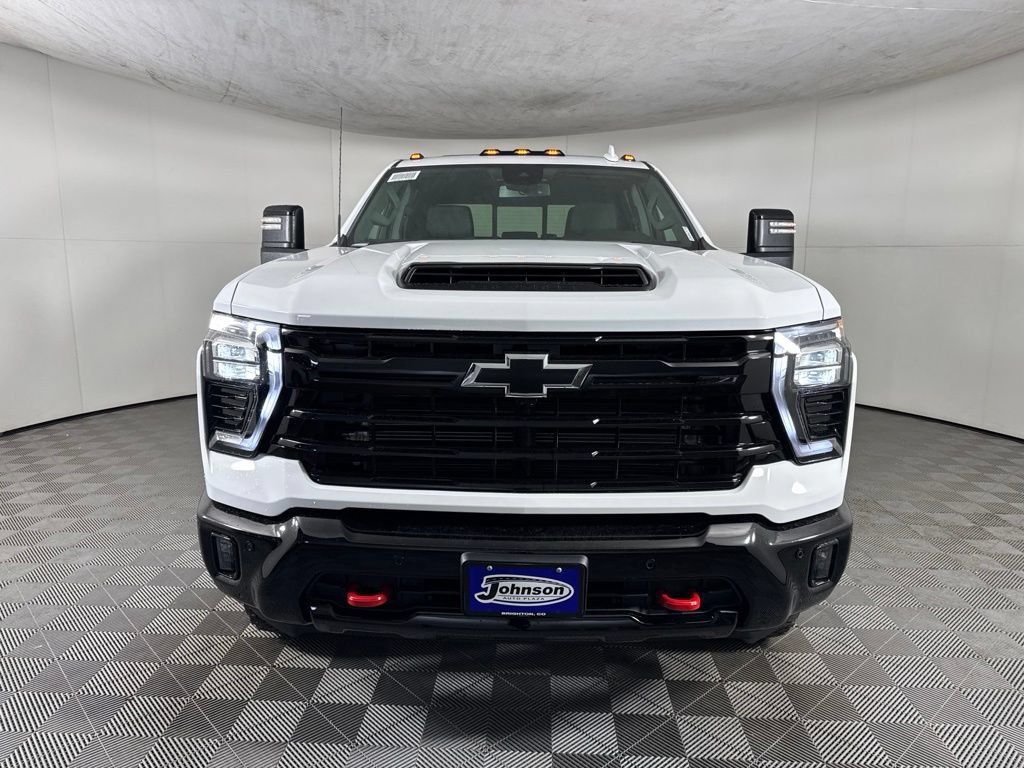 New 2026 Chevrolet Silverado 3500 LTZ w/ LTZ Plus Package AWD/4WD image 2