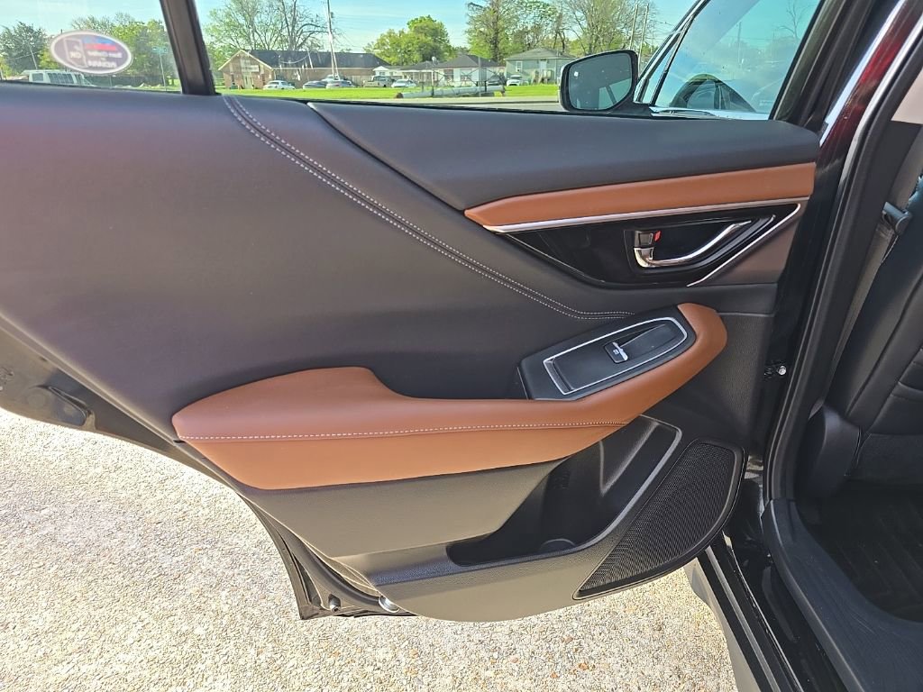 Used 2023 Subaru Outback Touring image 36