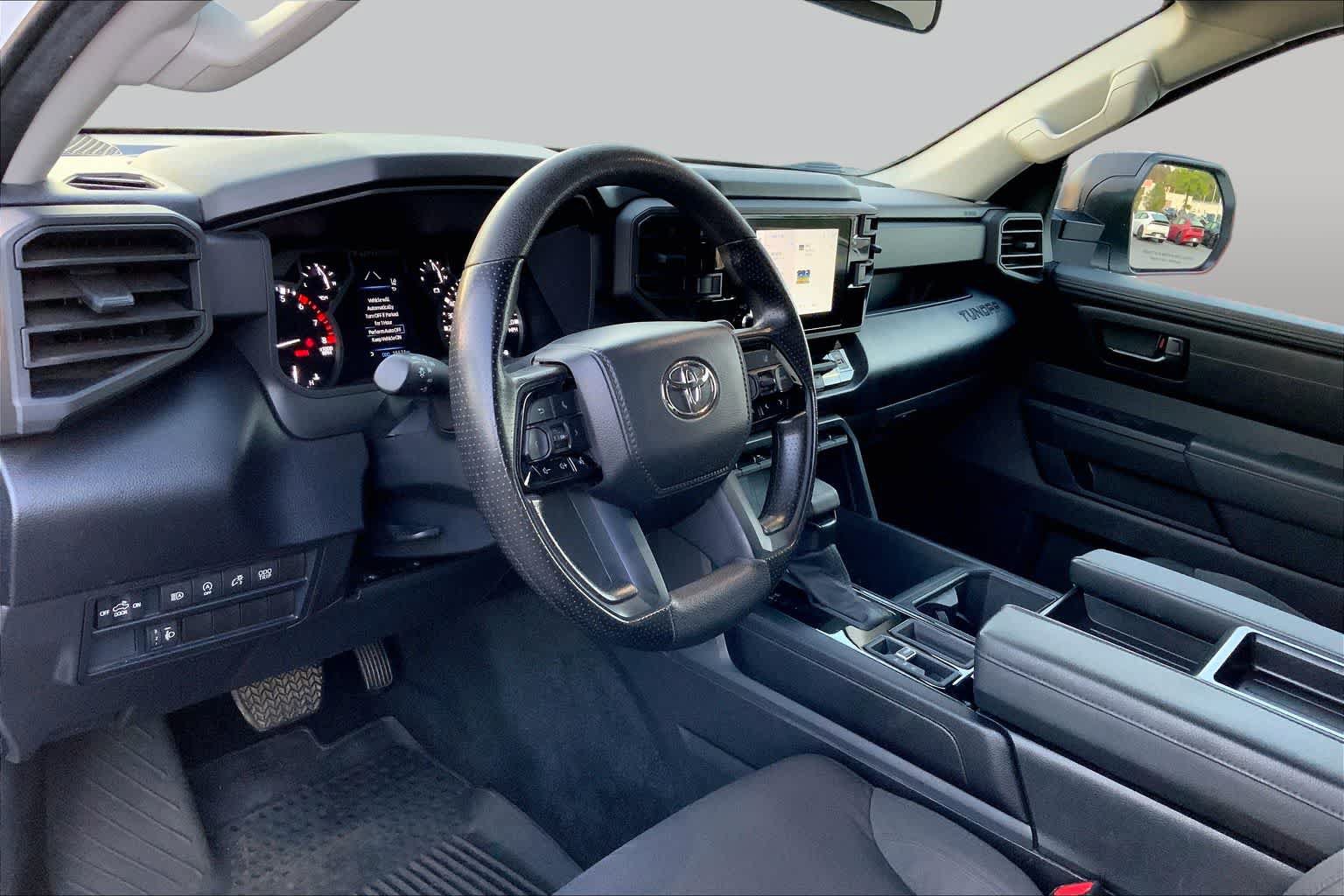 Used 2024 Toyota Tundra SR AWD/4WD image 17