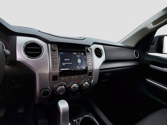 Used 2017 Toyota Tundra SR5 w/ SR5 Upgrade Package AWD/4WD image 25