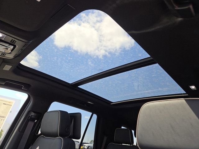 New 2026 Chevrolet Tahoe Premier AWD/4WD image 3