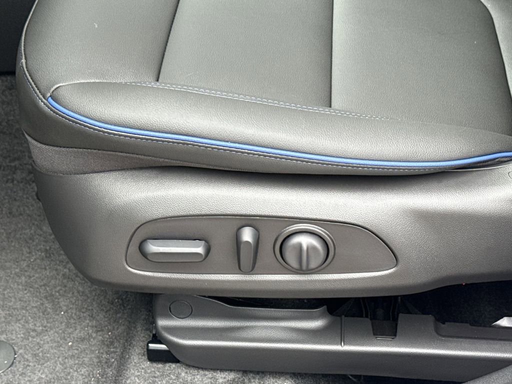 New 2026 Buick Envista Sport Touring w/ Convenience I Package FWD image 14