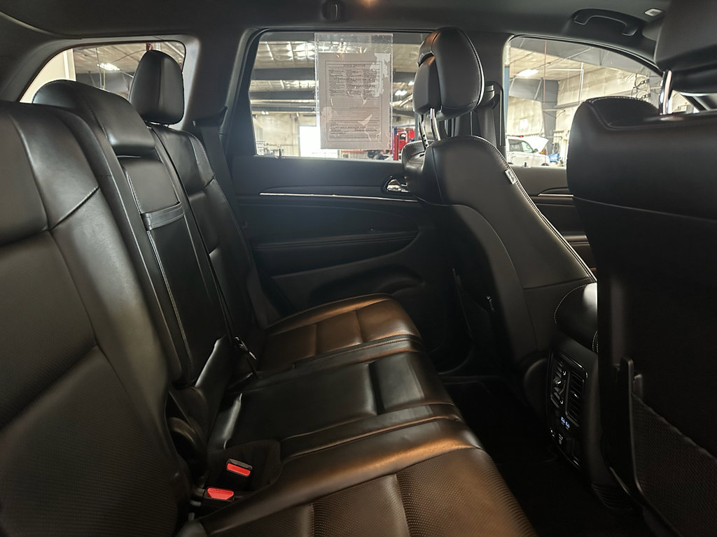 Used 2021 Jeep Grand Cherokee Limited w/ Quick Order Package 28K 80th AWD/4WD image 11