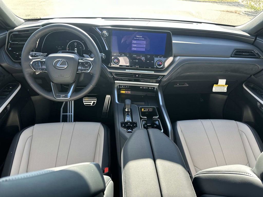 New 2026 Lexus TX 500h AWD image 15