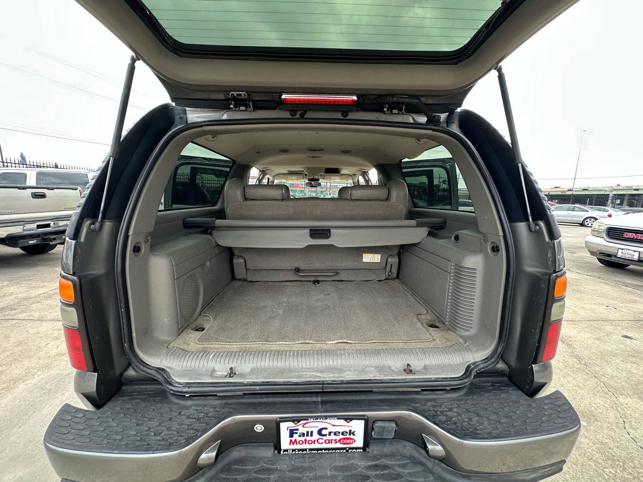 Used 2005 GMC Yukon XL Denali AWD/4WD image 19