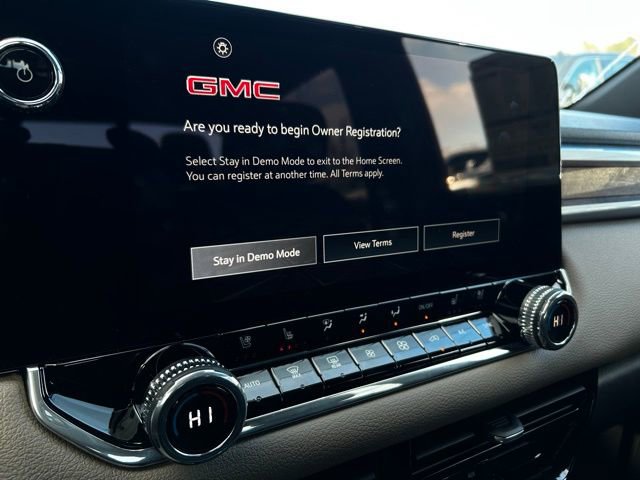 New 2026 GMC Canyon Denali w/ LPO, Denali Black Edition image 21