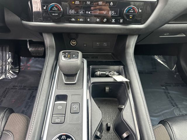 Used 2023 Nissan Pathfinder SL w/ SL Premium Package AWD/4WD image 26