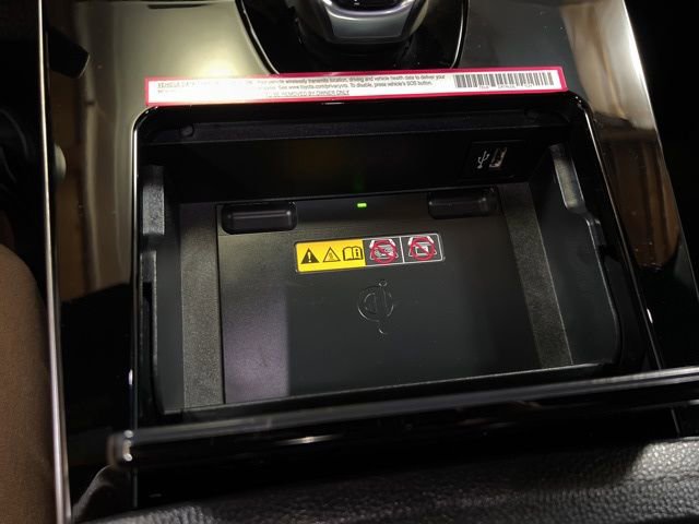 Used 2023 Subaru Solterra AWD image 30