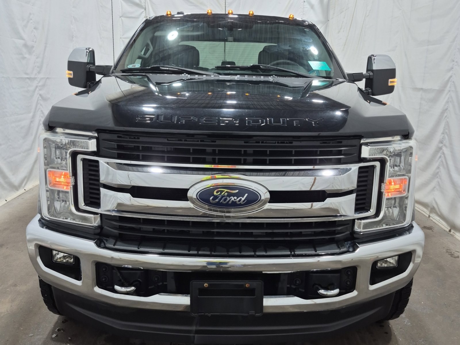 Used 2019 Ford F250 XLT w/ XLT Premium Package image 7