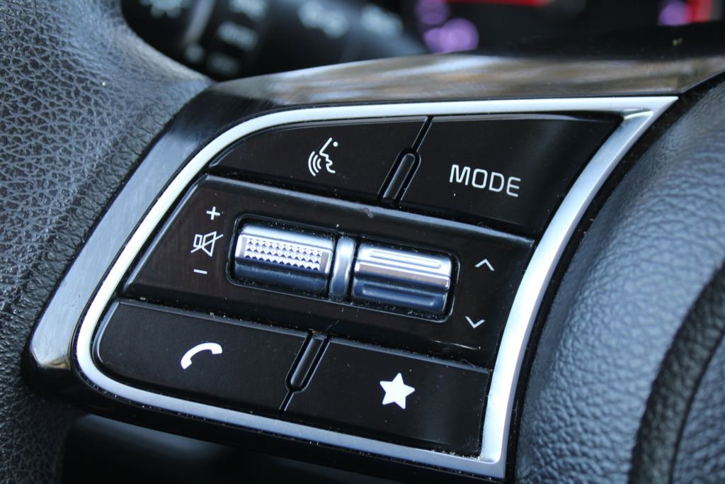 Certified 2023 Kia Forte LXS image 25