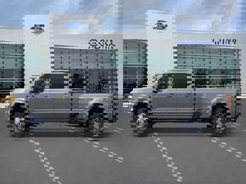 New 2026 Ford F450 4x4 Crew Cab Super Duty image 3