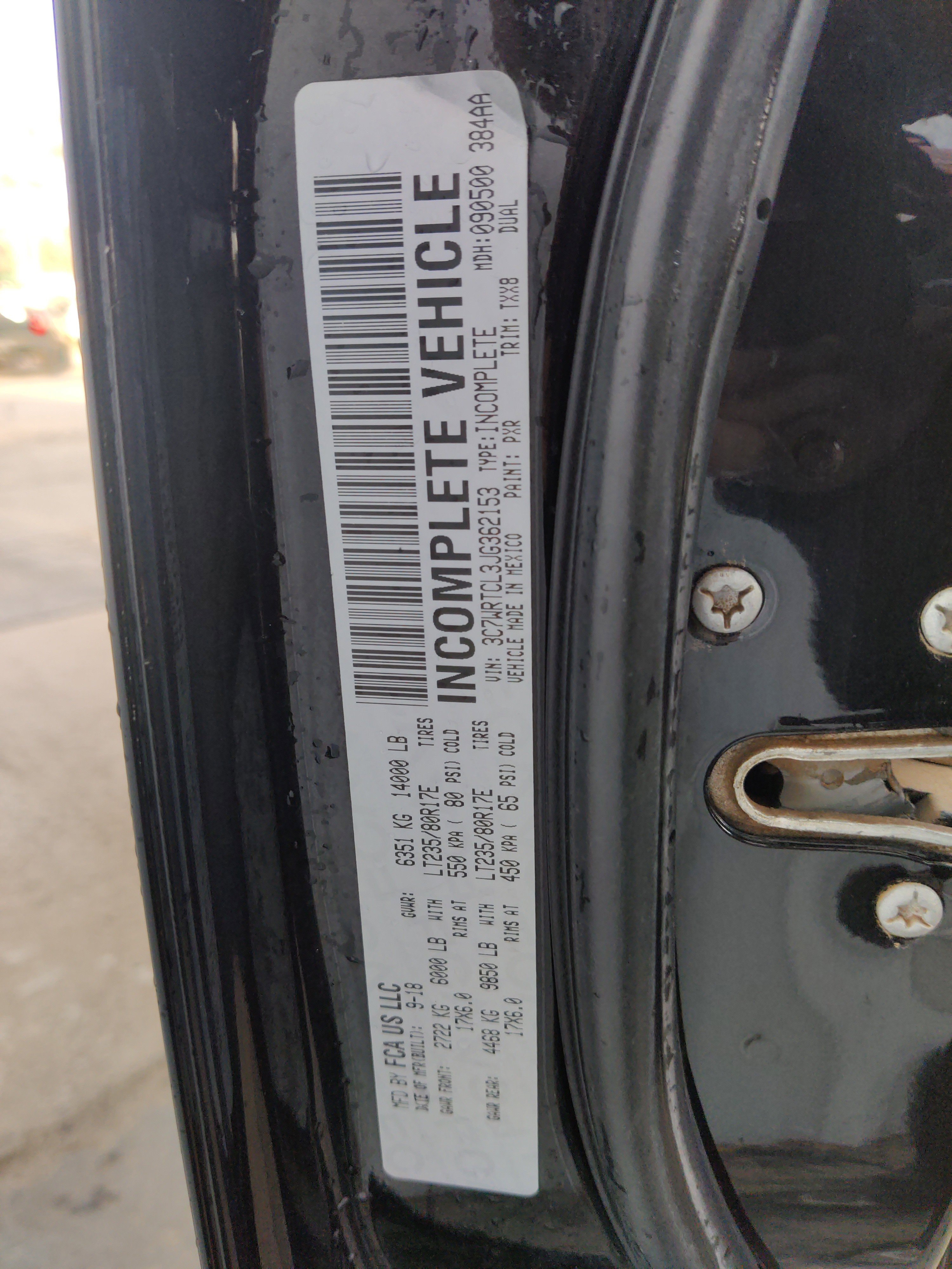 Used 2018 RAM 3500 Tradesman image 25