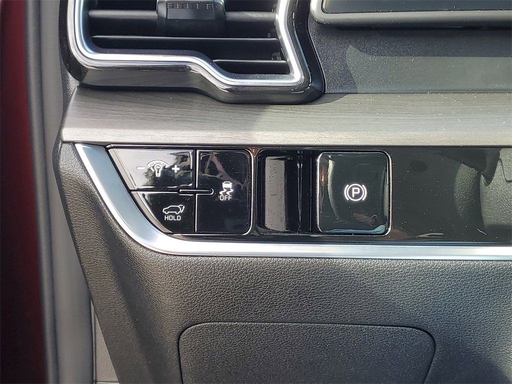 Used 2023 Kia Sportage X-Line w/ X-Line Premium Package image 19