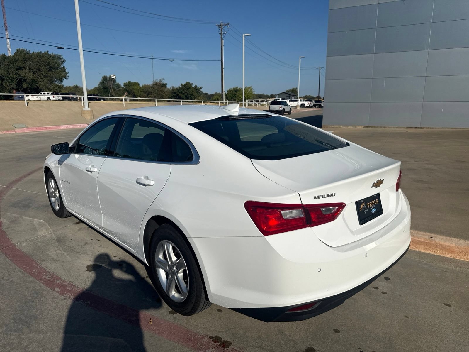 Used 2024 Chevrolet Malibu LT FWD image 7